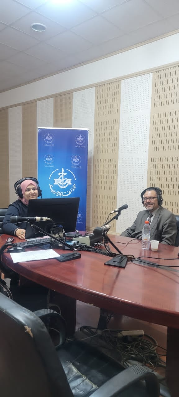 إذاعة الجزائر من ورقلة برنامج عين على الجامعة 